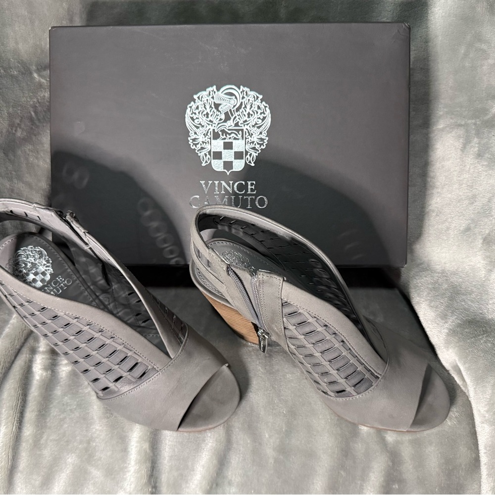Vince Camuto Gray Woven Peep-Toe Slingback Heels